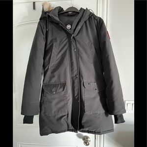 Women’s Parka - Canada Goose Trillium, size XL.
